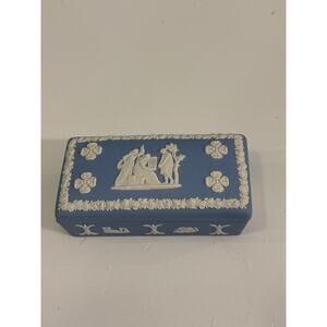 Wedgwood Blue Jasperware Rectangular Trinket Box w/ Lid – Classical Relief